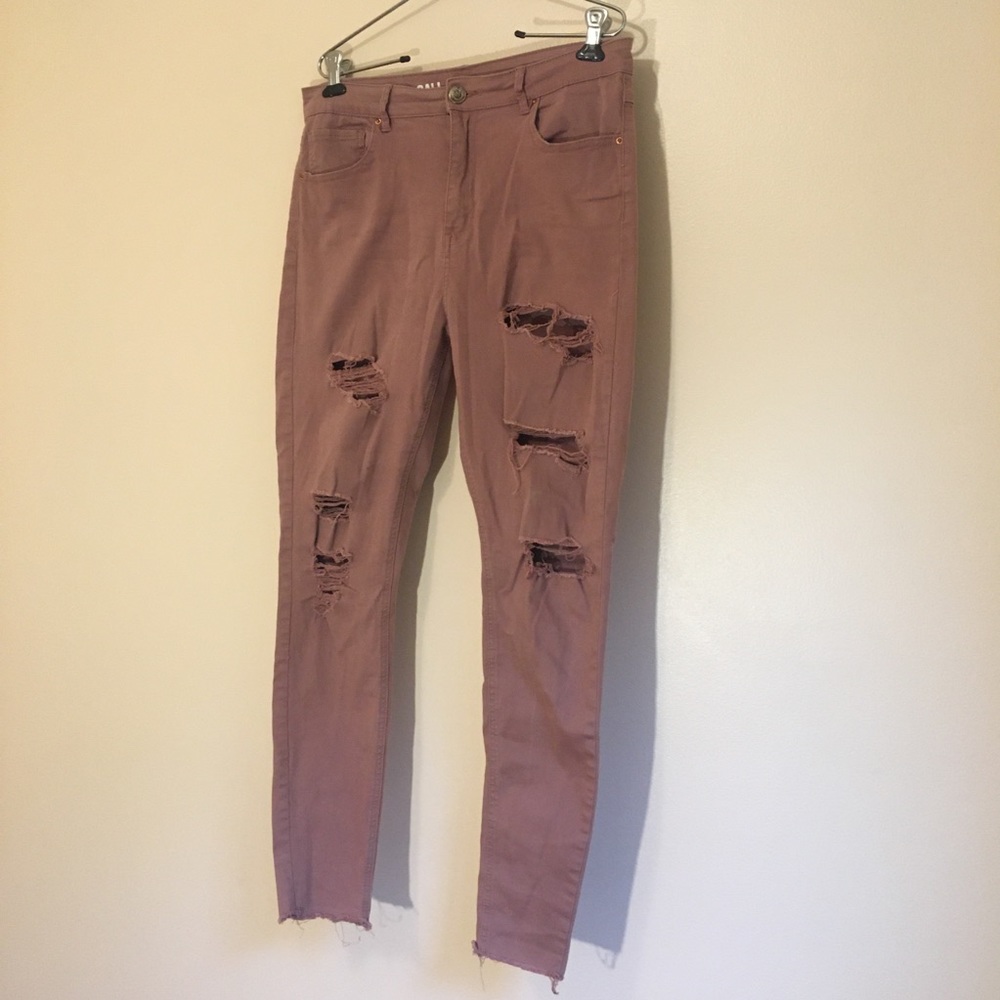 Dusty Pink Distressed Jeggings